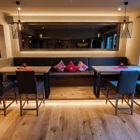 Hotel-appartement מלון 4*